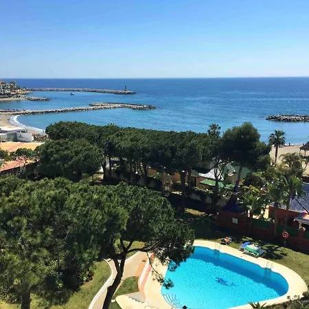 Banus Beach&pool