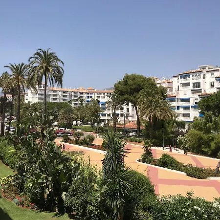 Banus Beach&pool Apartamento